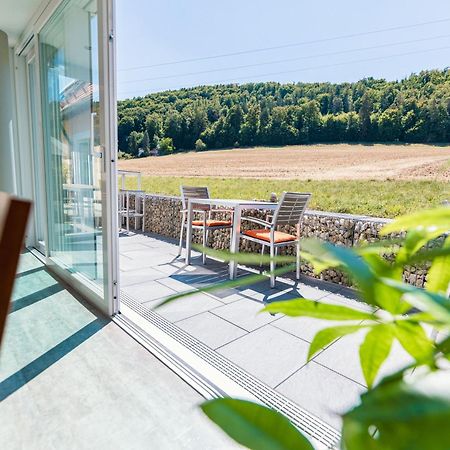 Fruehstueckspension Spitzauer Nittendorf Εξωτερικό φωτογραφία